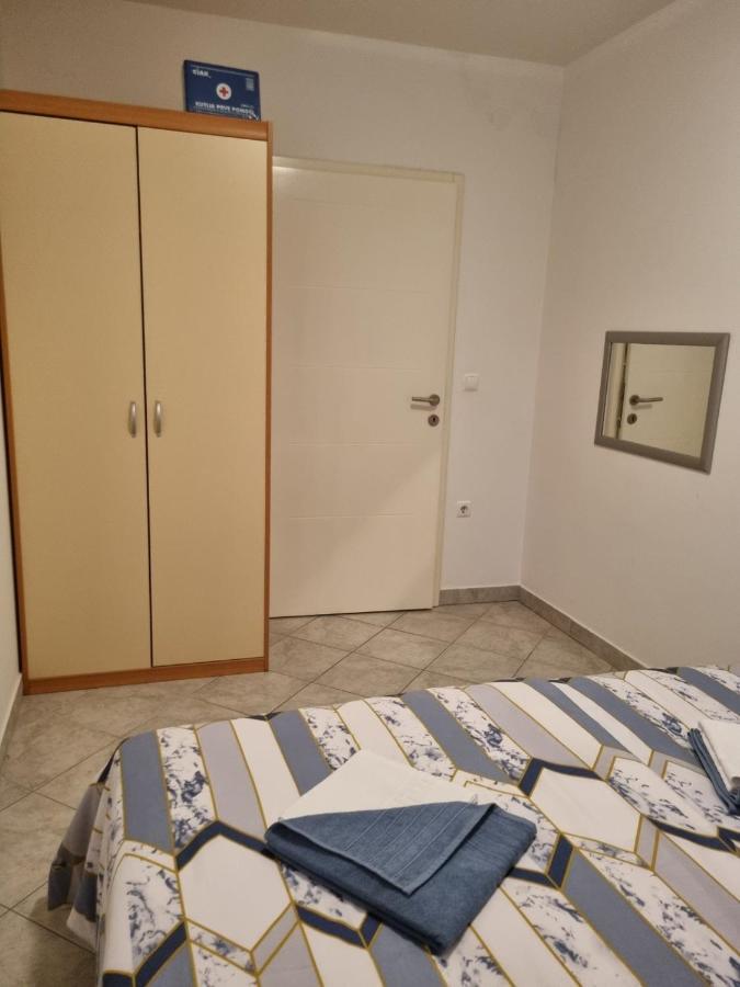 Apartments Casia Baska  Exterior photo